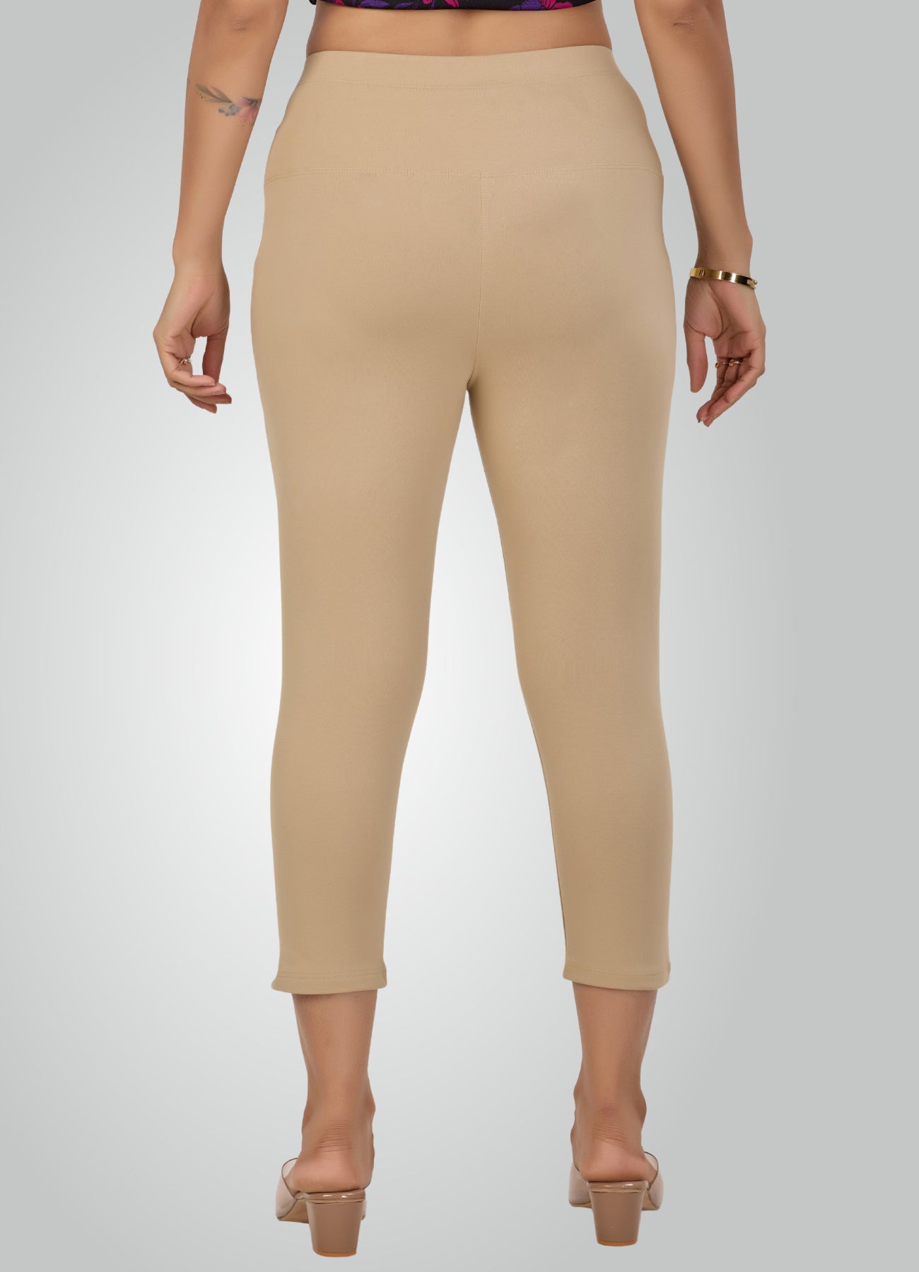 BEIGE 4-WAY STRETCH COTTON HIGH WAIST CAPRI
