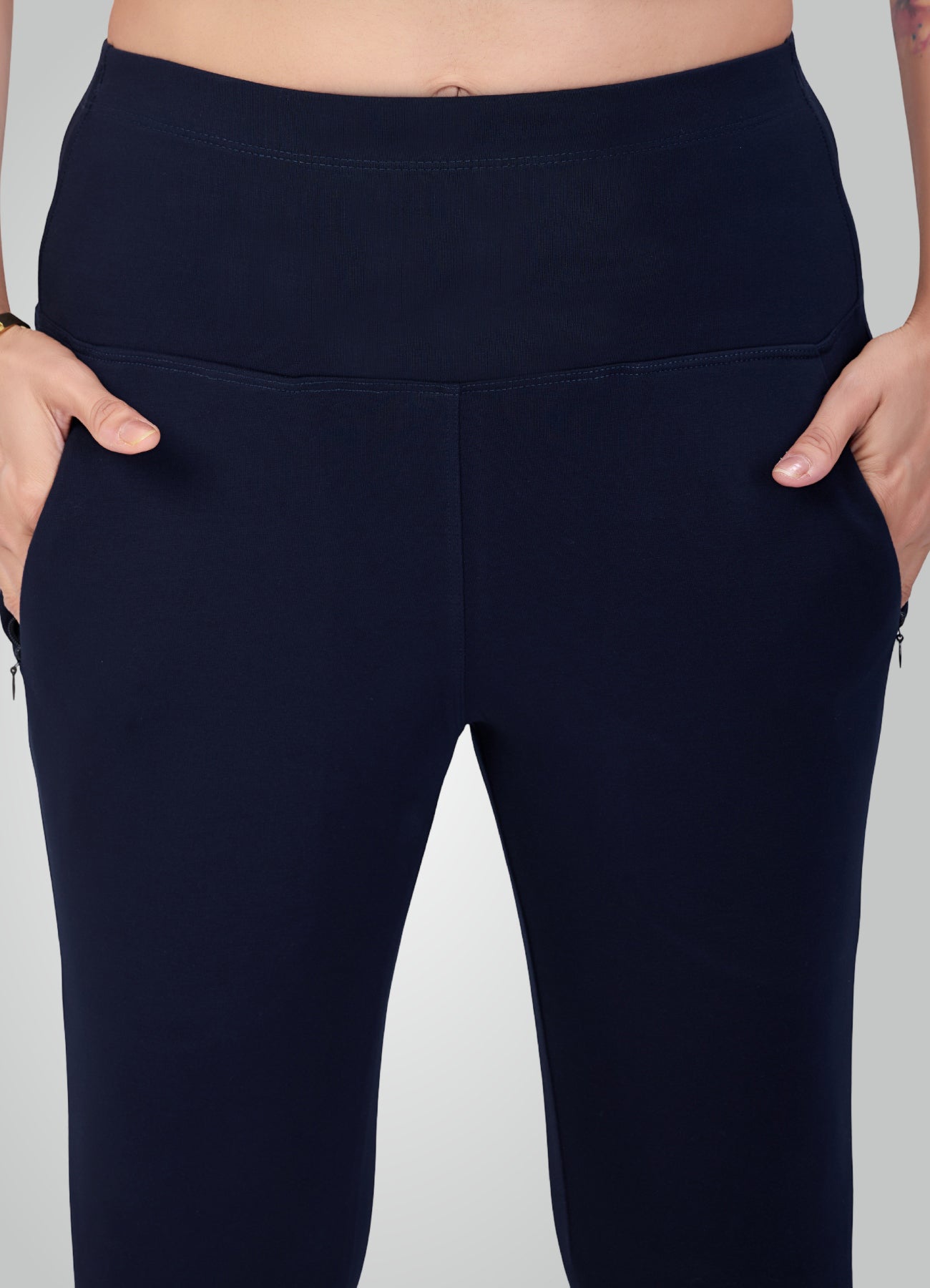 NAVY BLUE 4-WAY STRETCH COTTON HIGH WAIST CAPRI