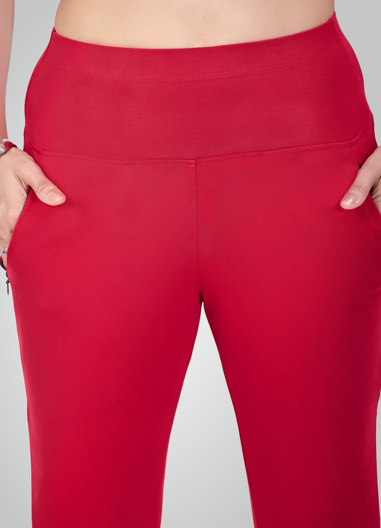 RED 4-WAY STRETCH COTTON HIGH WAIST CAPRI